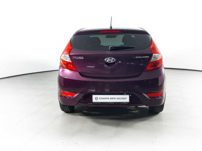 Hyundai Solaris 1.6 MT (123 л. с.)
