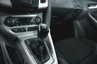 Ford Focus 1.6 MT (125 л. с.)