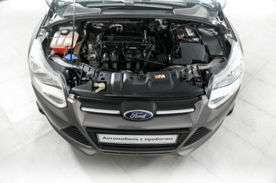 Ford Focus 1.6 MT (125 л. с.)