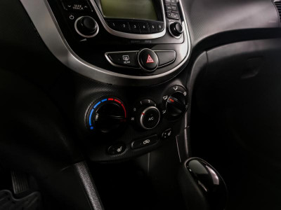Hyundai Solaris 1.6 AT (123 л. с.)