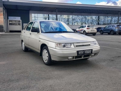LADA 2112 1.6 MT (89 л. с.)