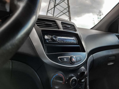 Hyundai Solaris 1.6 AT (123 л. с.)