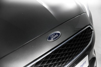 Ford Focus Седан 1.6 Ti-VCT PowerShift (105 л. с.) Sync Edition